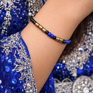 Elegant Blue and Gold Beaded Bracelet